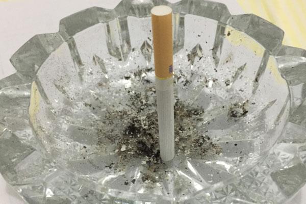 焦油含量低的烟，危害小？实验揭开真相，还没有戒烟的烟民早了解