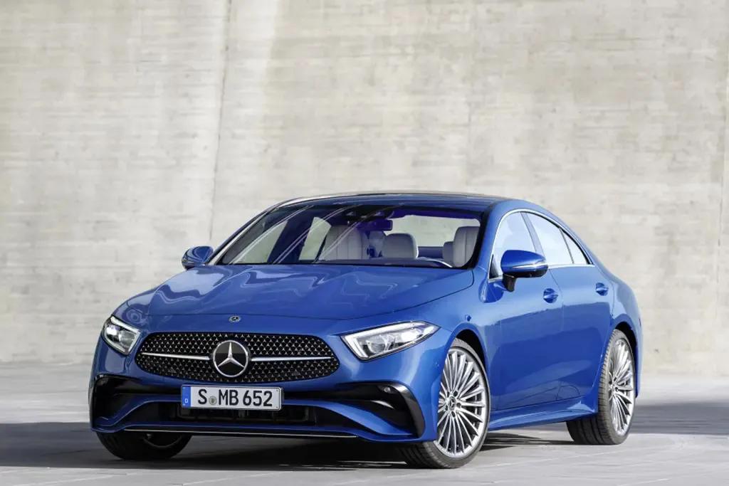 在售奔驰车型集合了，哪款让你心动，奔驰真的不坑穷人吗？