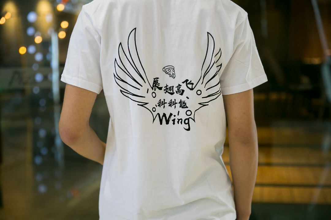 高考必胜的因素很多，这几点服饰搭配秘籍，祝考生事半功倍