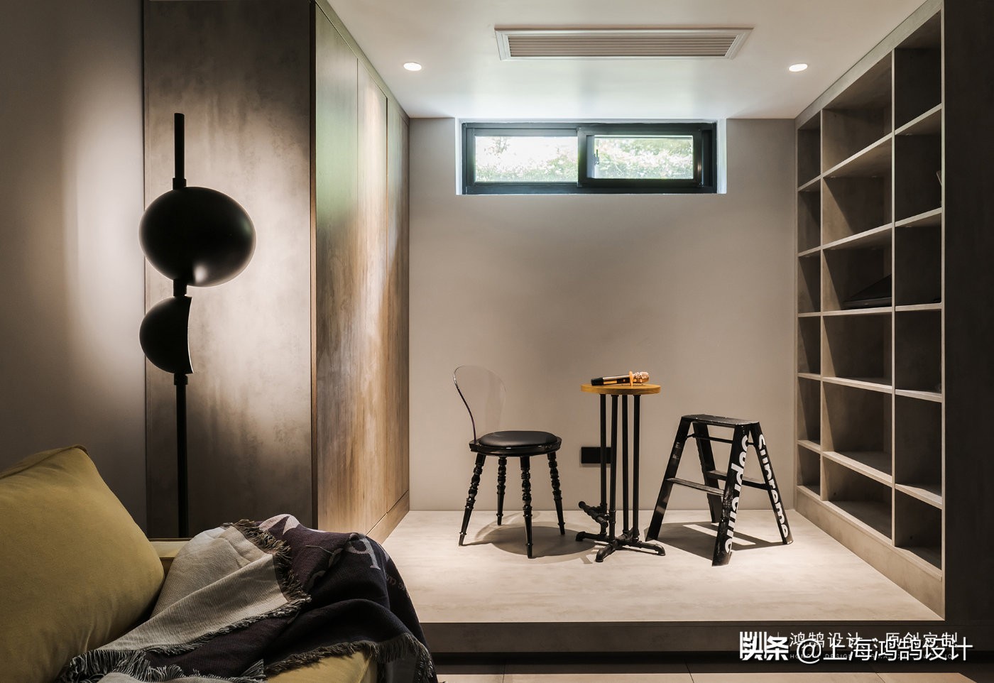 将酒吧工业风融入这个家，打造哥特萝莉式复古社交空间