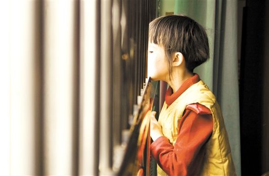 5个小朋友“一起聚餐”走红，孩子之间的友谊，简单又纯粹