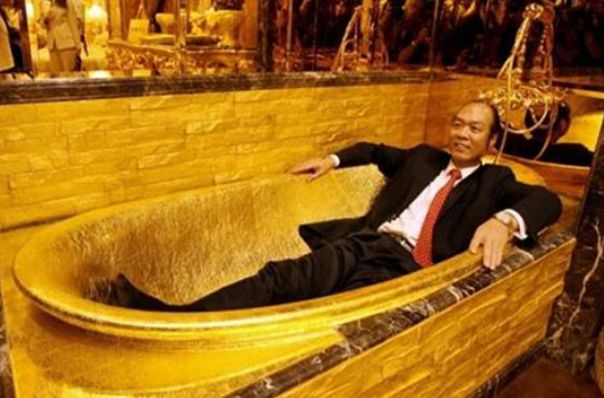 全世界最豪华的洗手间，香港金王潮商林世荣