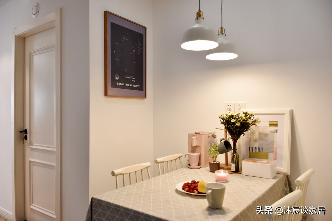 别看她是首次装修，但室内布置值得借鉴，简洁大方不失温馨，喜欢