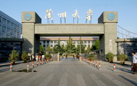 从全国前三变成普通本科，这三所学校“有点退步”，让人感到意外