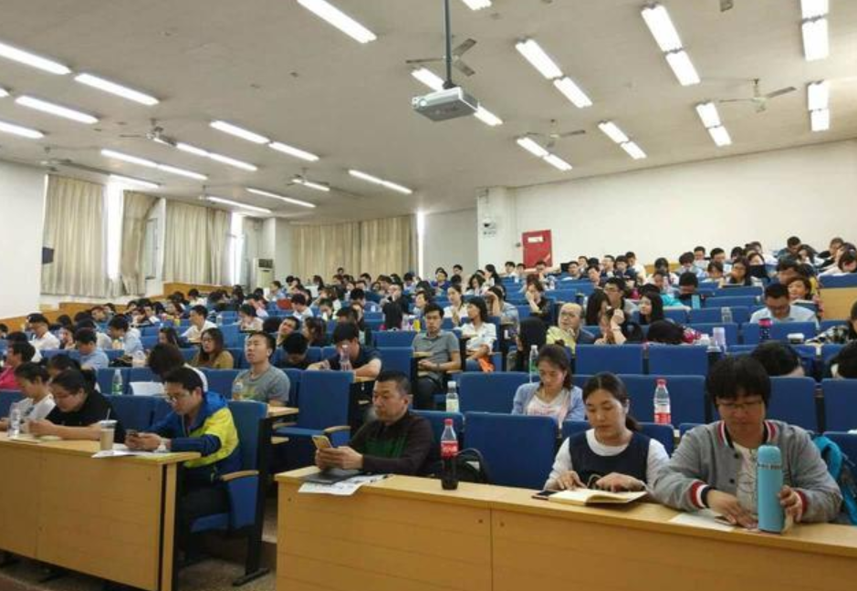 云南成人高考函授和业余有什么区别？