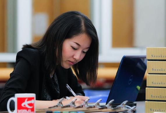 下半年将进入公务员考试高峰期，大学生具备这个优势，更容易上岸