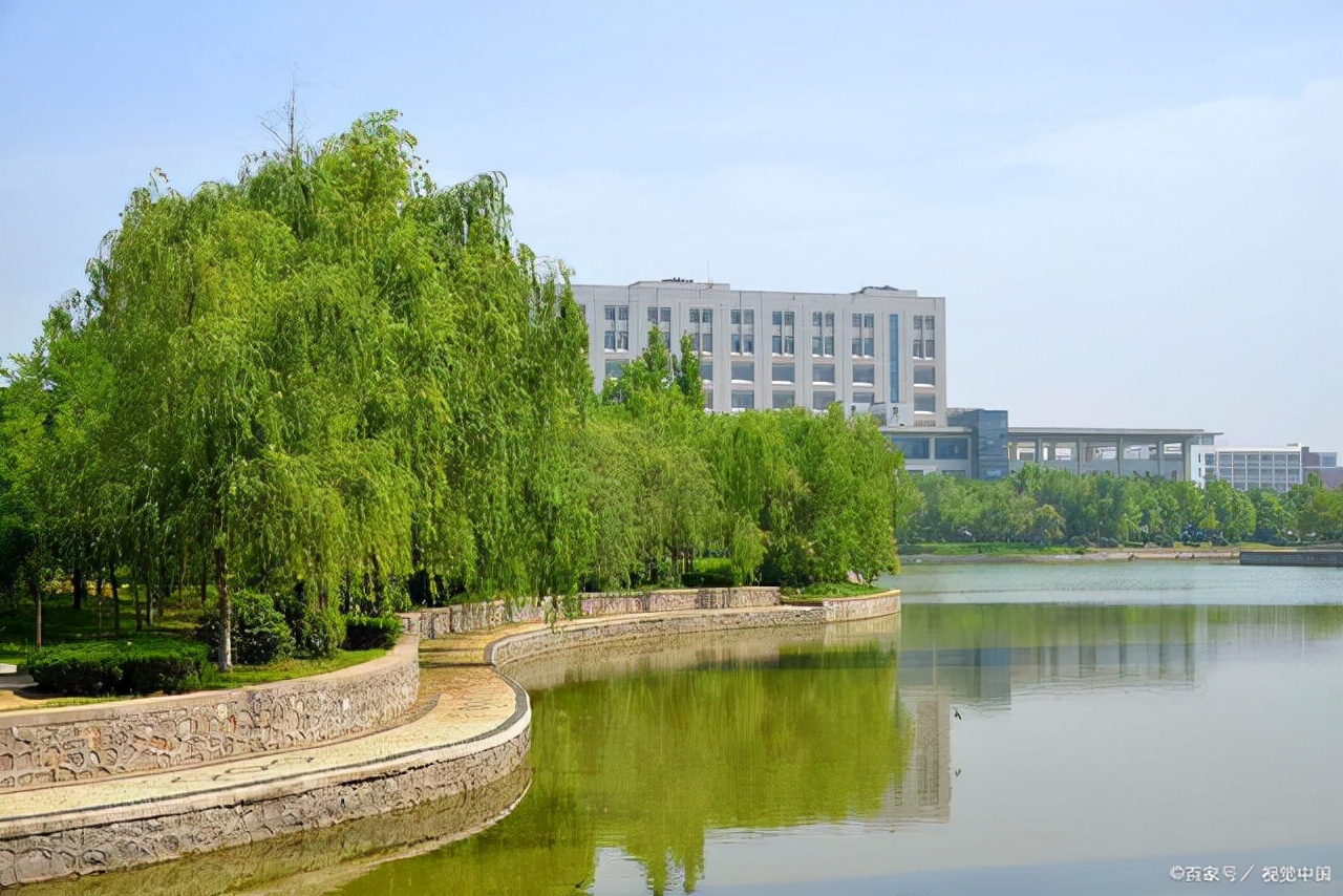 河南省有9所特色骨干大学，可以分为三个层次，你怎么看？