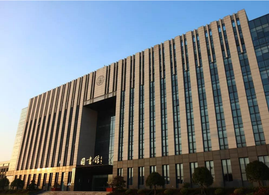 江苏“低调”的二本大学，就业率高达86.59%，毕业就有望成公务员