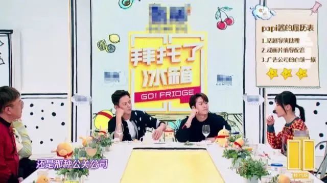 凭自己努力走红的8位女网红，一个比一个拼，有人因一条裙子爆火