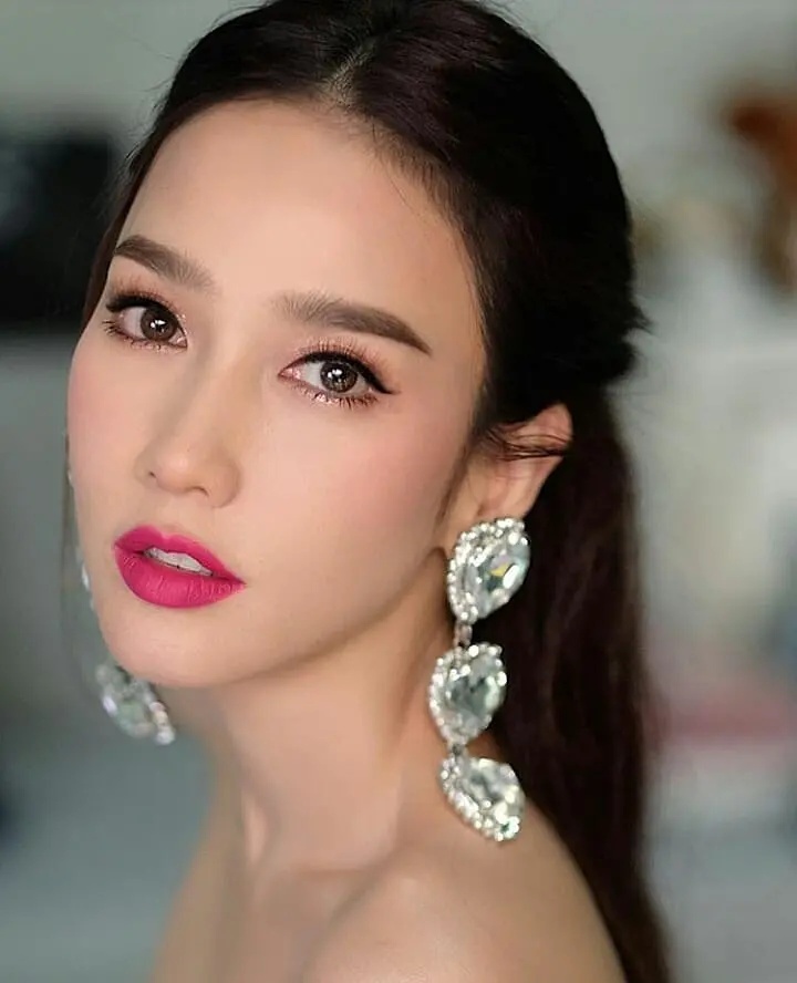 盘点泰国十大美人，网友大爱的小水只能排第八