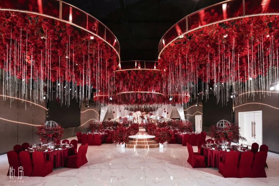 年会预定 | N+1种选择，不如选择一站式宴会服务