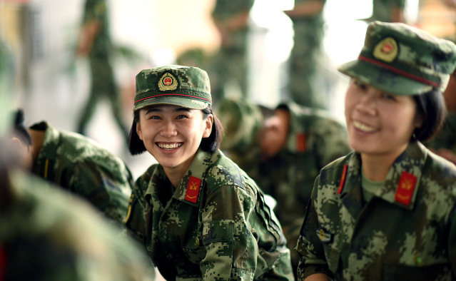 女生当兵条件、入伍途径和发展机遇介绍，建议了解