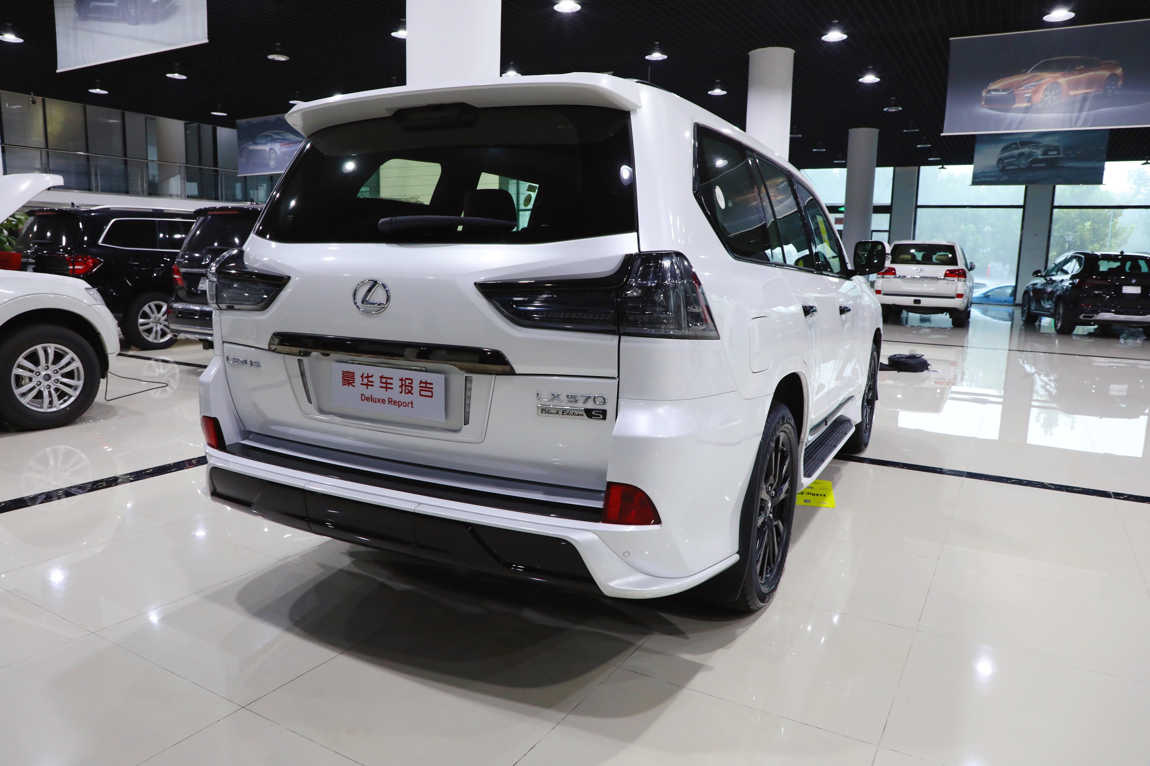 霸道陆巡历史重演？雷克萨斯LX570国六落地，涨到300万值得买吗？