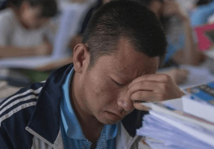 高考失利要不要复读？听复读生讲述亲身经历，和我们想象的并不同