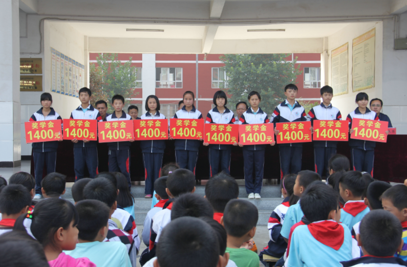 大学拿奖学金意义非凡，不只是钱的事，可惜很多学生毕业才懂