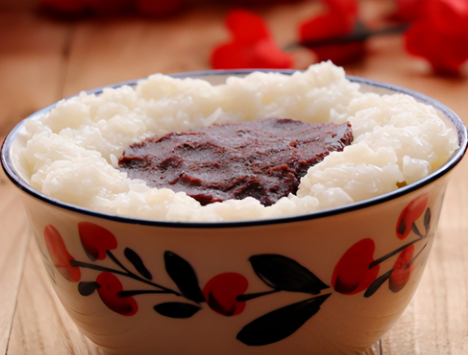 今日腊八，蒸八宝饭记住“1泡2拌3蒸”，香糯不夹生，更美观