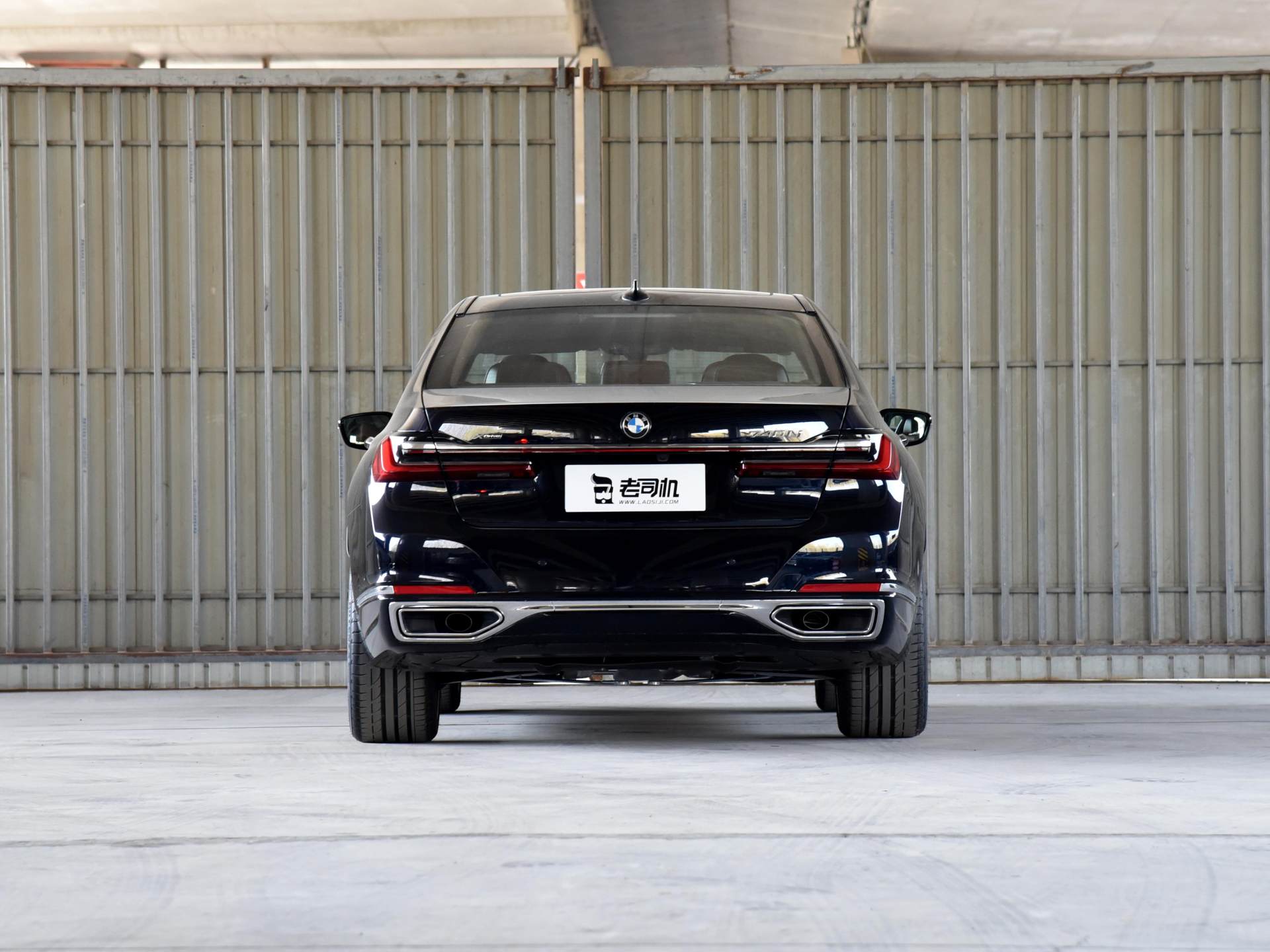 4.4T双涡轮，4.1s破百豪华旗舰轿车，实拍宝马750li