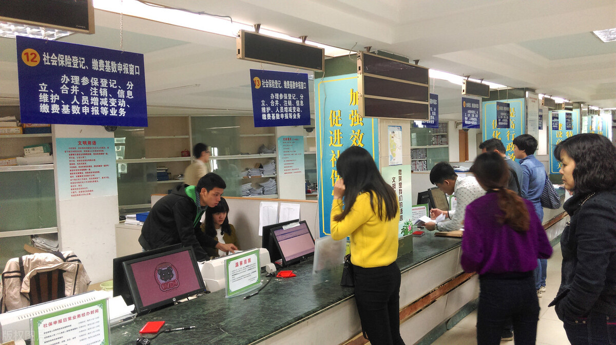 2022年，养老金将迎5大新调整，看看利好哪些人？