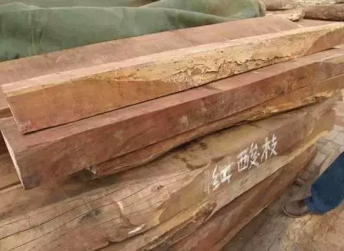 非洲酸枝只是实木,不是国标红木!