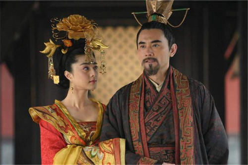 杨玉环和安禄山整晚共处一室,李隆基无动于衷?他也咽不下这口气