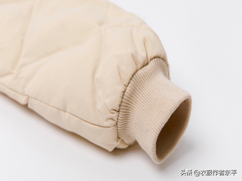用最简单的方法，做一件百搭实用的小棉袄。大人小孩都可以穿
