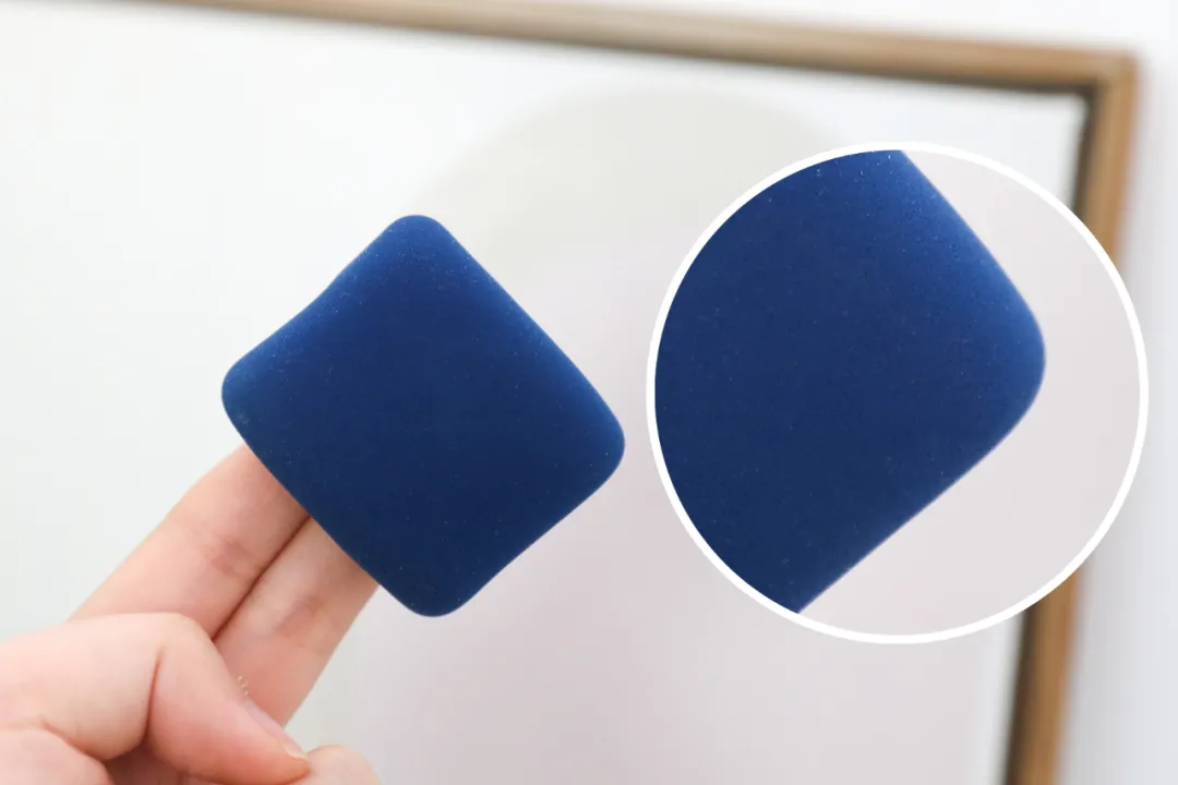 美妆蛋过气了？这些新款上妆工具有点东西