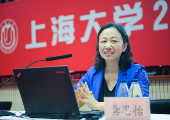 歌手张杰转行当大学老师？因学历太低引网友质疑，校方的回复来了