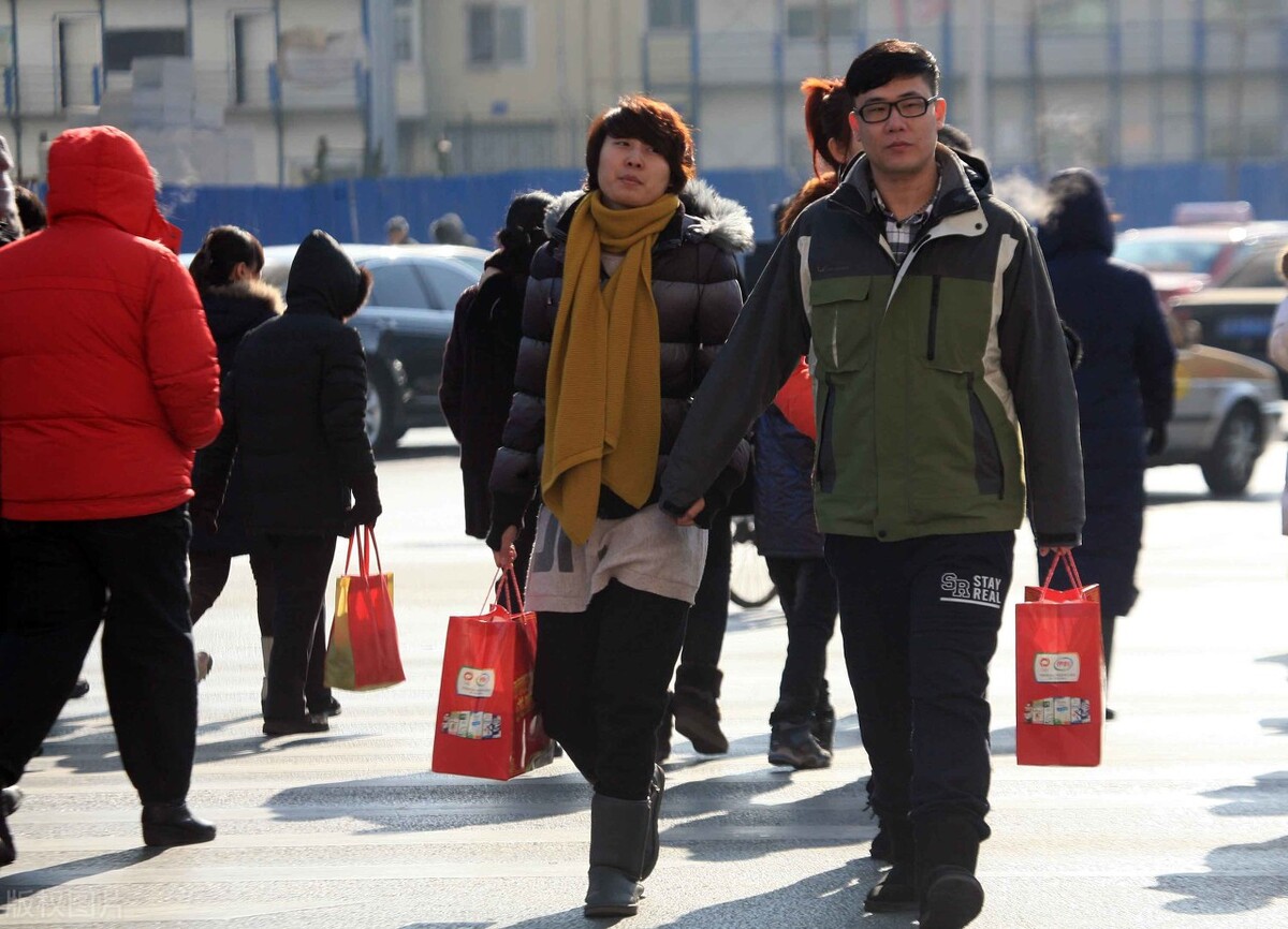 中秋回乡感悟：走亲戚像“走过场”，农村过得越来越像城市了