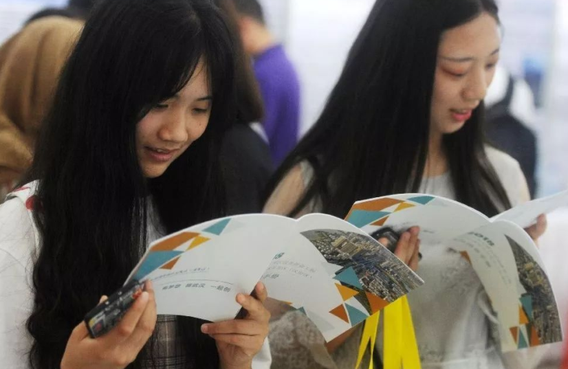 被调剂到不喜欢的专业，上大学后能否“转专业”，学生需提前知晓