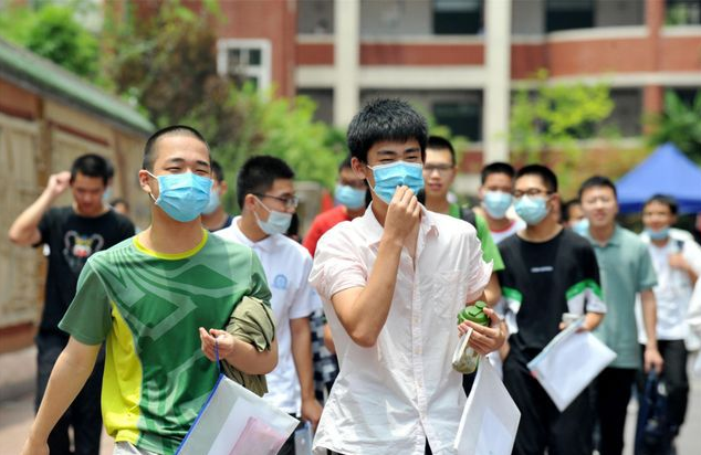 2022年高考，多少分才能考上本科？从业20年班主任告诉你答案