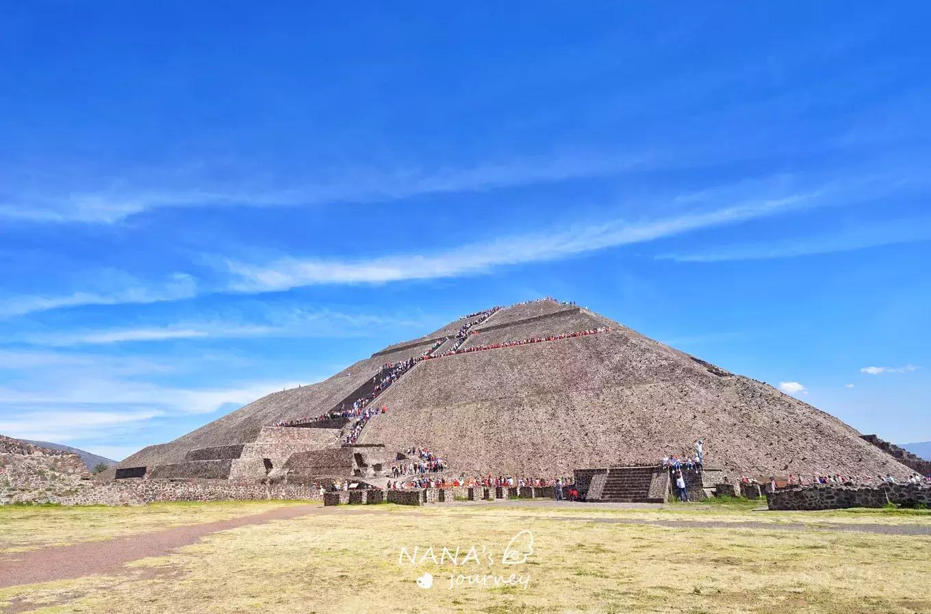 太阳金字塔坐落在哪里(太阳金字塔坐落在哪个地方?)