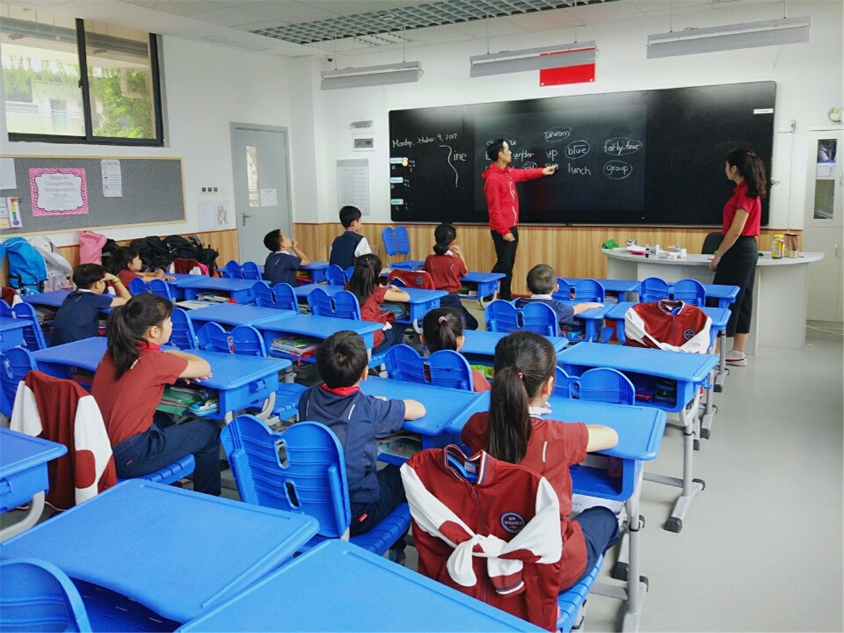 取消英语呼声逐渐增高，英语或将成为选修？权衡利弊还是必不可少