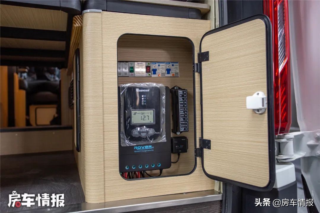 全新大通V90房车来啦！配2.0T发动机参数超依维柯，起售价真便宜