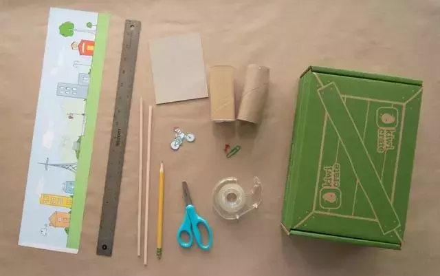 在家给孩子的科学启蒙课,纸箱改造动画放映机,操作简单又耐玩