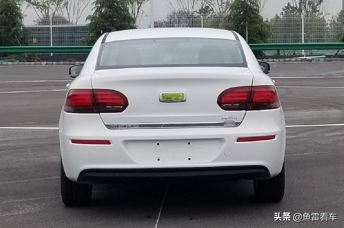 搭载1.2T三缸米勒循环，观致3增程式EV现身目录，综合油耗3.8L