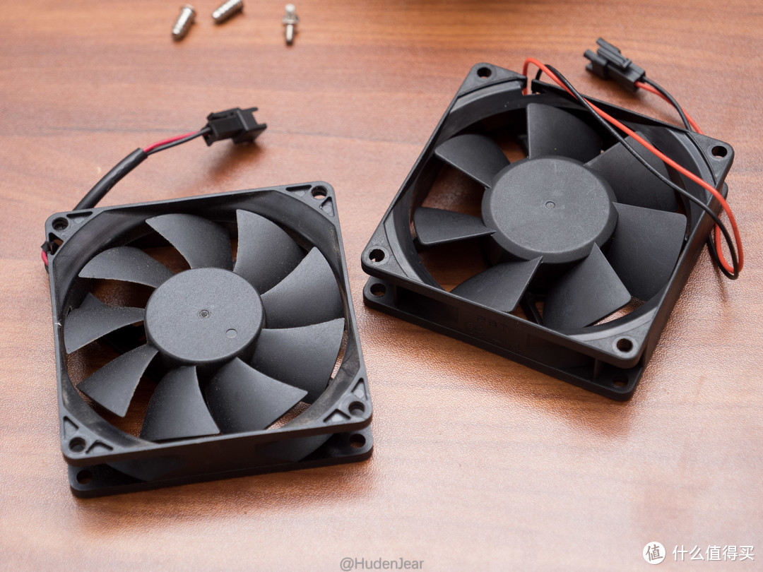 Huden瞎搞事：超级捡垃圾？我用800多装了mini下载机