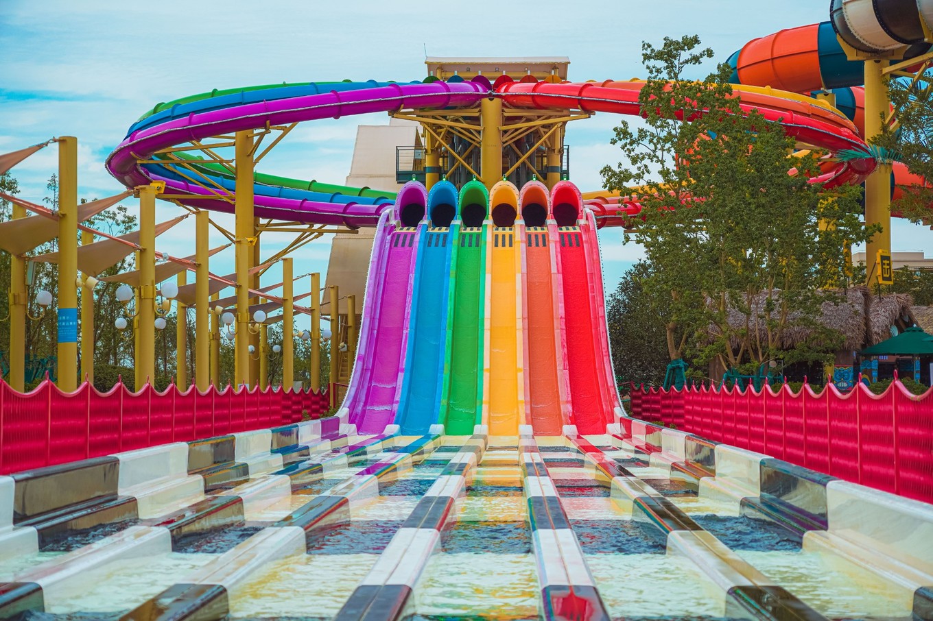 亲子玩水全攻略,这个夏日不可错过的水乐园