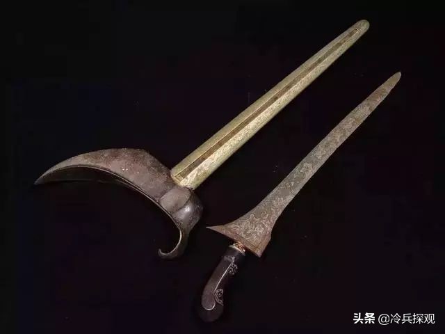 古代中西方冷兵器"剑":虽外表不同,但象征的意义却完全一致