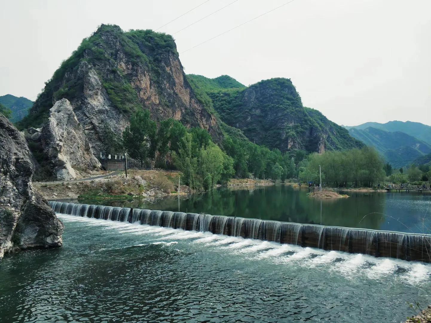 假期去北京十大古道，条条古道讲述着悠久的历史，看着秀丽的风光