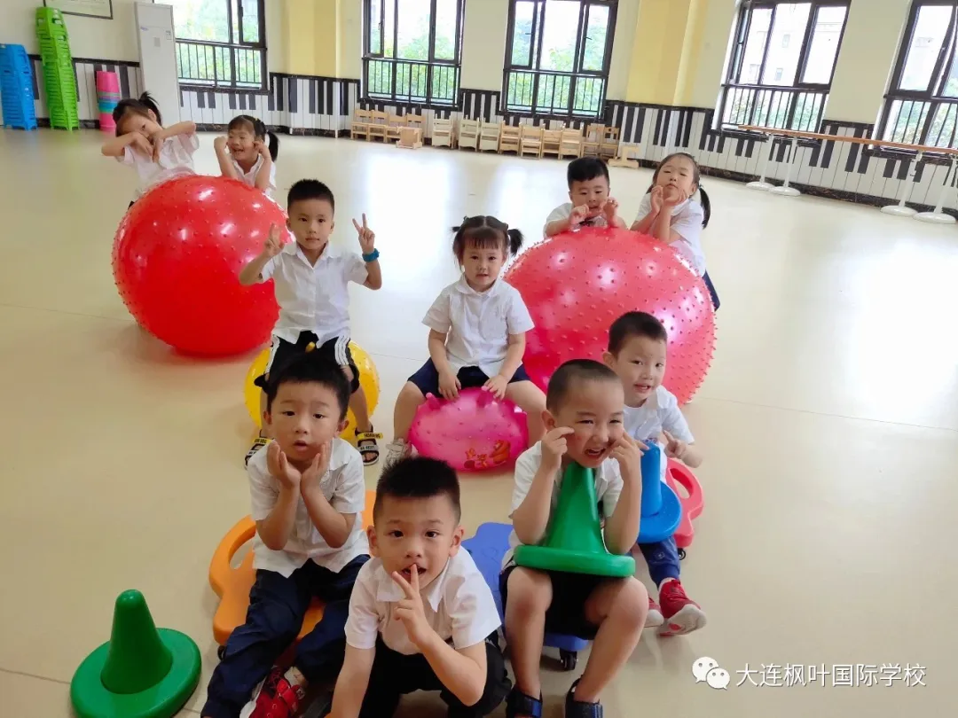 大连枫叶国际学校2020秋季招生简章【高中】