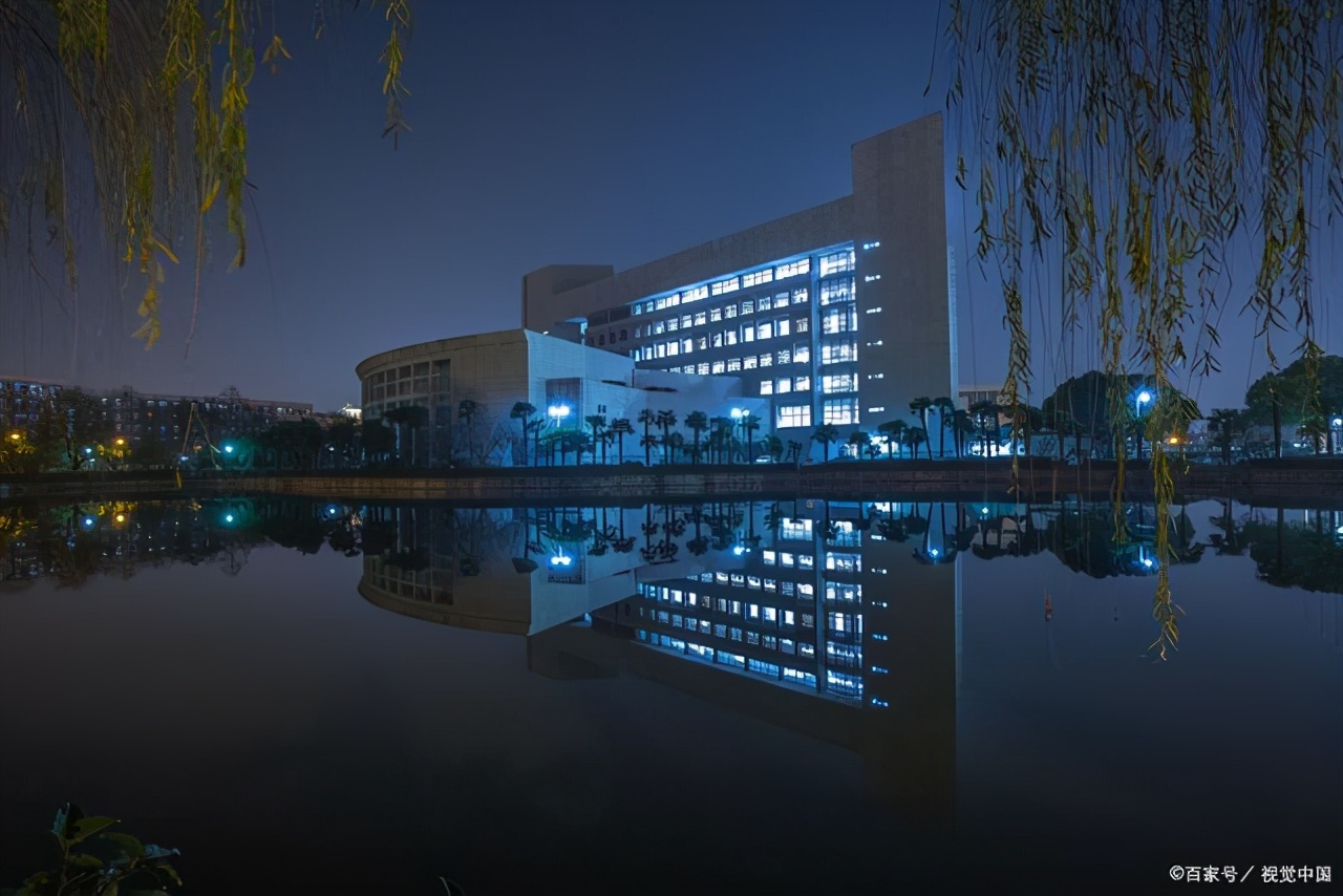 上海大学——上海市的“亲儿子”，你真的不了解一下？