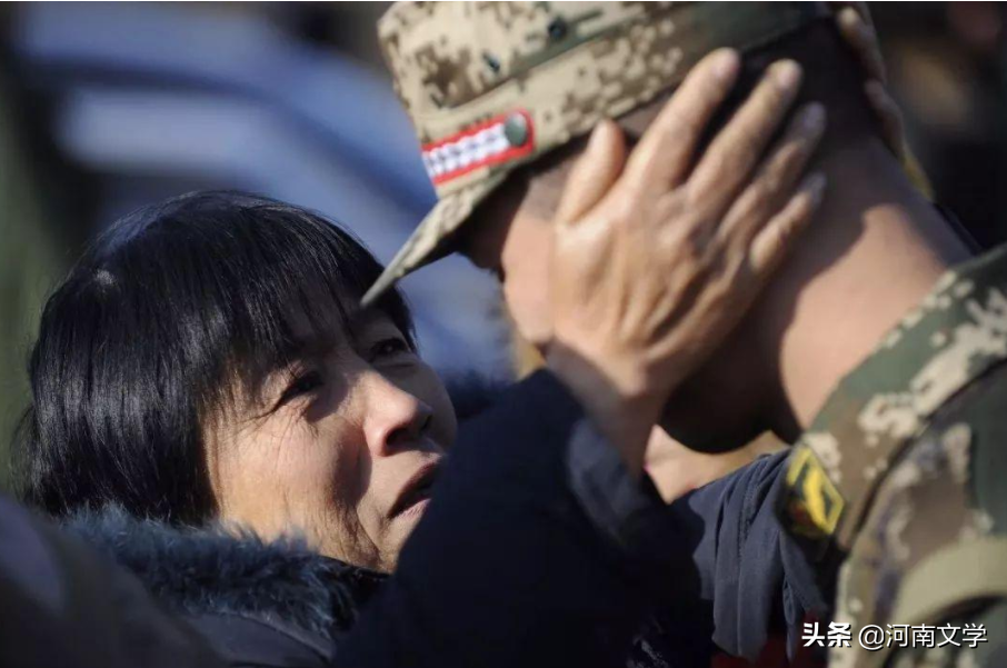 尹栋：人生如鱼（散文）