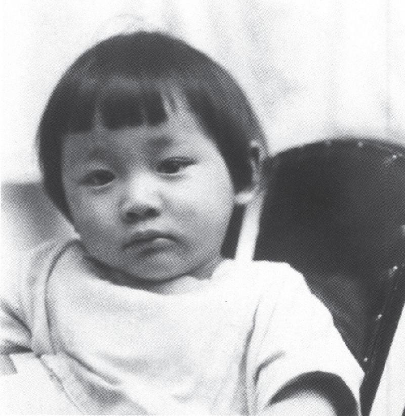 张幼仪次子彼得：险因母亲自杀打胎夭折，3岁时父亲抱其骨灰大哭