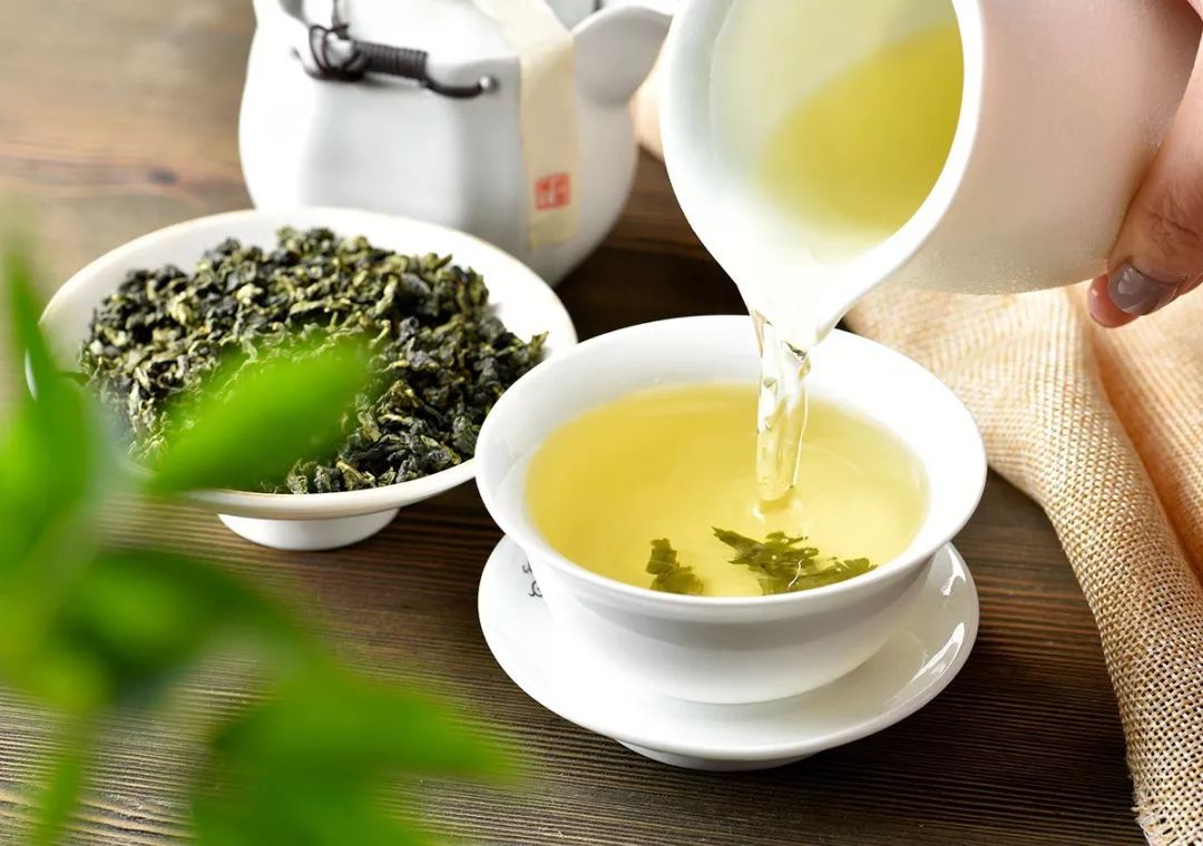 喝什么茶降血糖效果最好？喝绿茶，三件事助你“远医院，近健康”