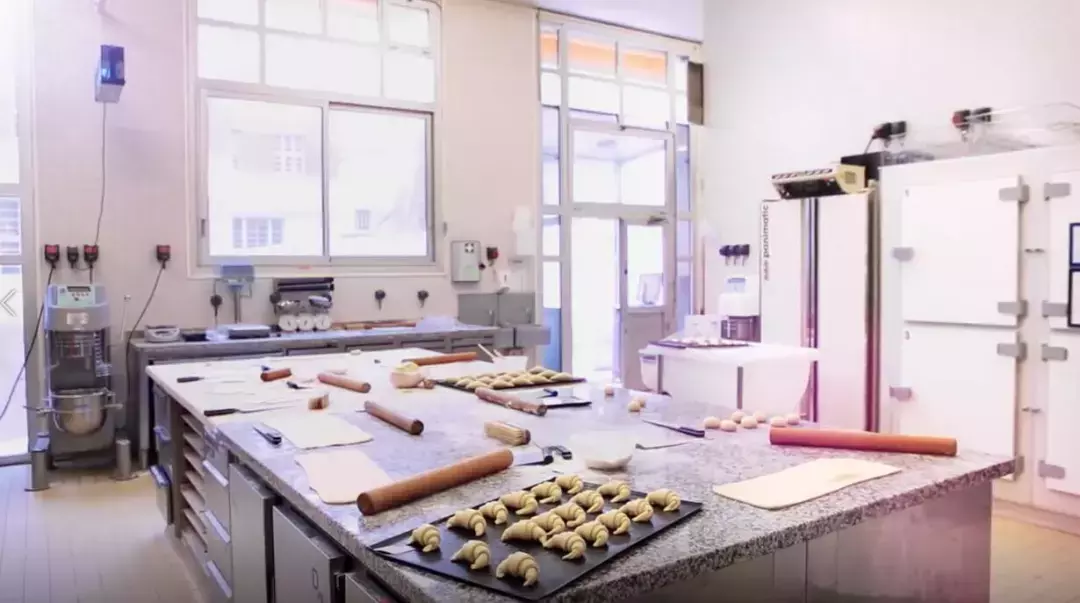 想去法国留学怎么申请学校？国际专业烘焙学校介绍连载2-费航迪