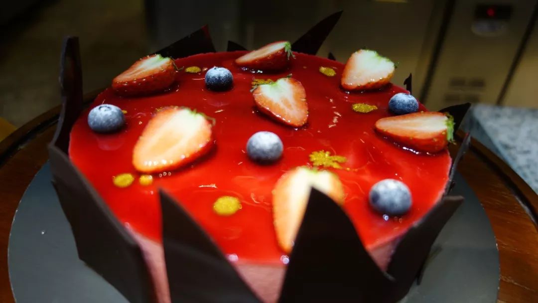 石家庄有家过生日打1折的五星酒店自助，你吃过没？