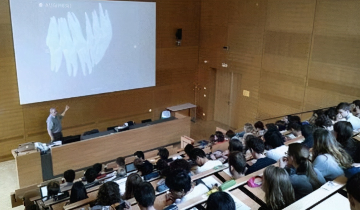 最受大学生喜爱的4门选修课，好玩又有趣，选中的就偷着乐吧