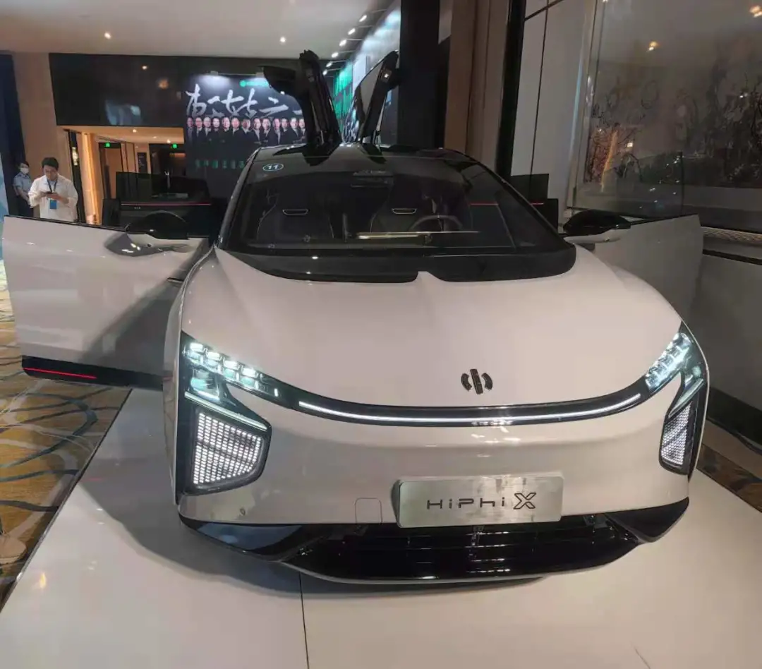 高合HiPhi X 值57万元吗？
