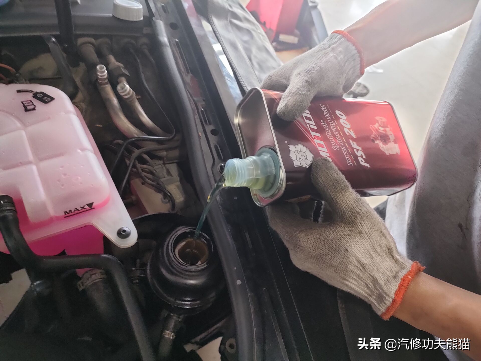苏州车友十二年车龄奥迪A6L2.0T烧机油，对车有感情彻底整修翻新