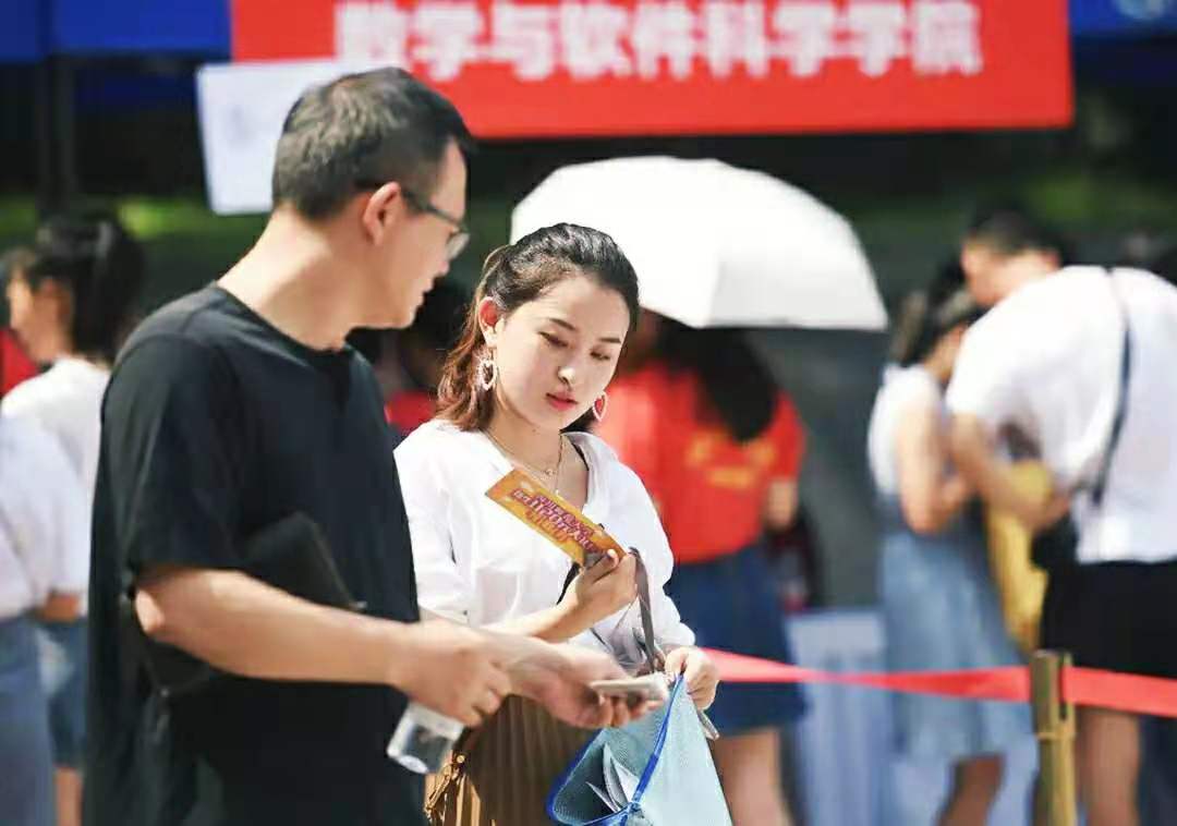 山东高考录取结束，整体录取率为86.5%，10万考生没学上